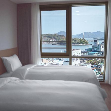 Hotel Kenny Yeosu Exterior foto