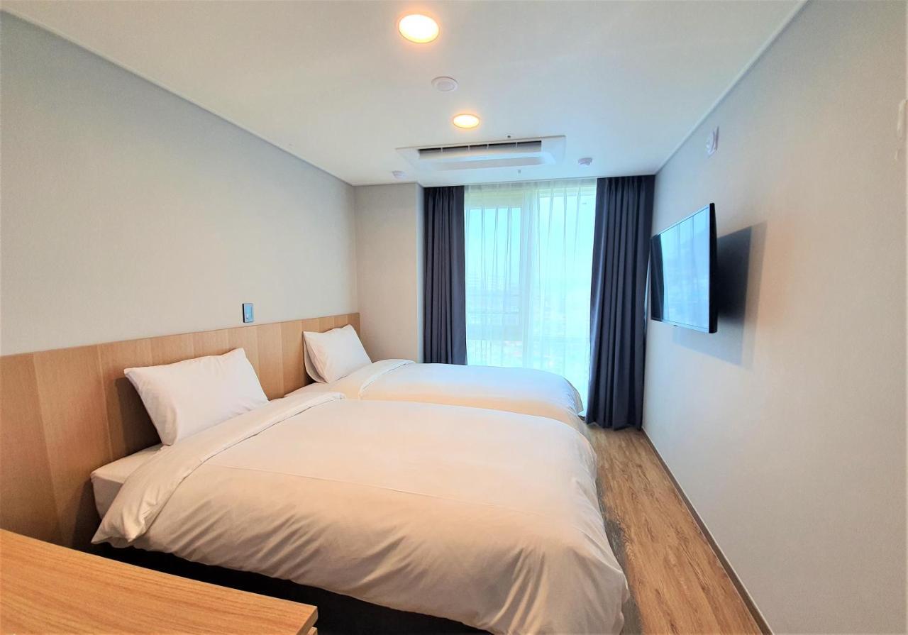 Hotel Kenny Yeosu Exterior foto